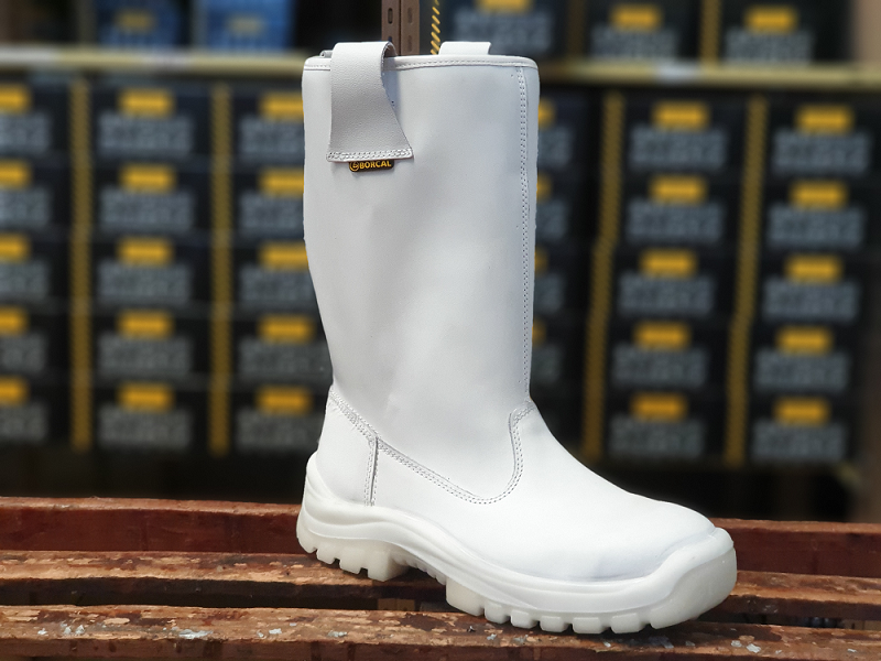 bota blanca de seguridad industria lactea alimenticia
